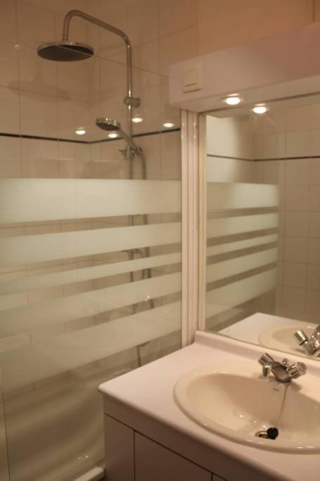 Studio Santa Monica - Climatise - Piscine - Parking Toulouse Luaran gambar
